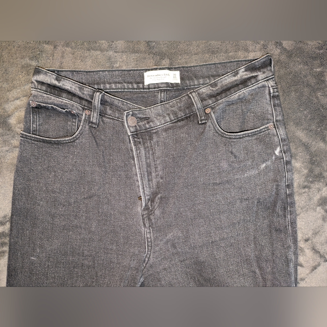 Abercrombie & Fitch High Rise Jeans - Washed Black